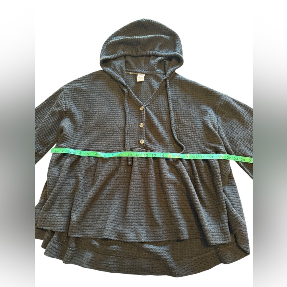 SO Waffle Knit Hoodie Top Women’s Size Large Black Button Pullover - Picture 6 of 9